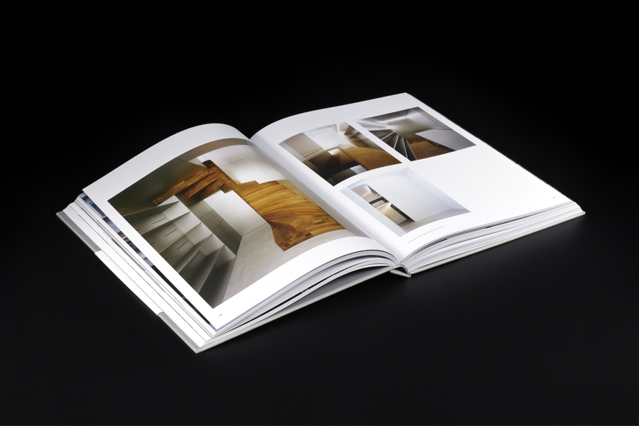 Gael Hugo, one more studio, http://www.onemore-studio.com